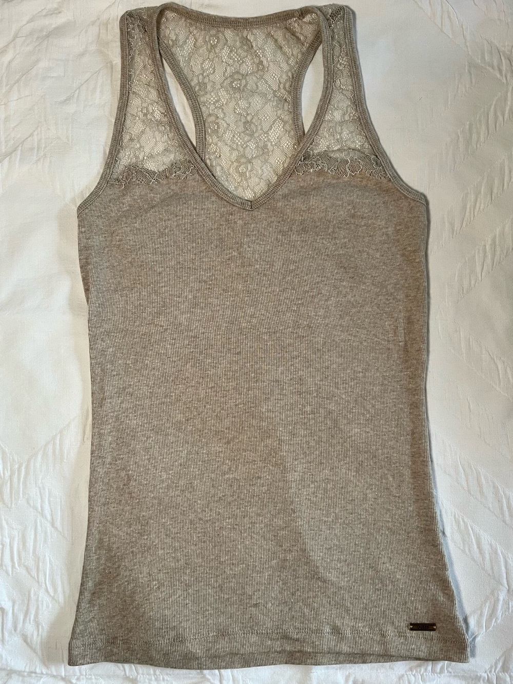 GUESS Ribbed Lace Racerback V-Neck Tank Top Heather Beige Medium M